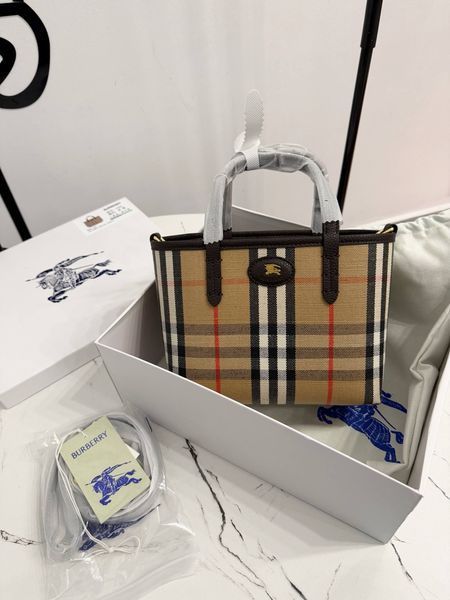 Сумка Burberry 6605 фото