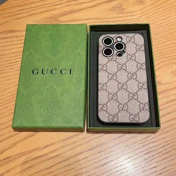 Чохол Gucci на різні моделі IPhone  033 фото