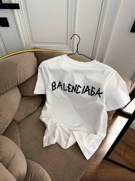 Футболка Balenciaga 2357 фото
