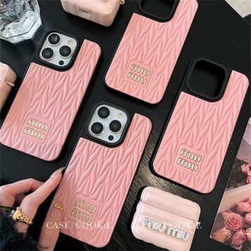 Чехол Miu Miu на разные модели IPhone  039.12 фото