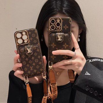 Чехол Louis Vuitton на разные модели IPhone  040.112 фото