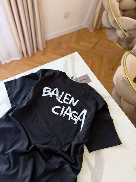 Футболка Balenciaga 2622 фото