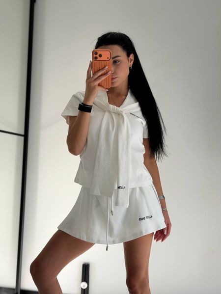 Костюм з шортами-спідниця Miu Miu з імітацією кофти 2569 фото
