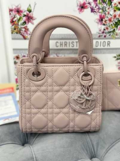 Dior 2点セット Купить Подарочный набор Dior 22 в интернет магазине iamSHOP