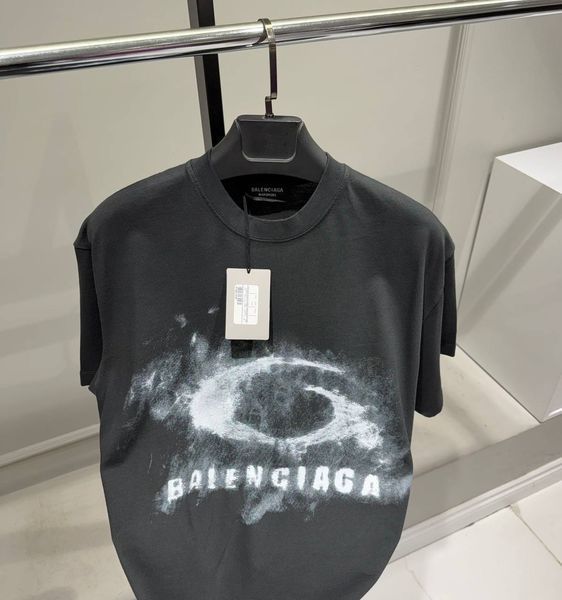 Футболка Balenciaga 279fns фото