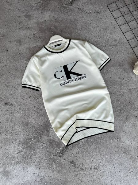 Футболка Calvin Klein 3044 фото