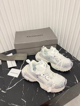 Кросівки Balenciaga  4405 фото