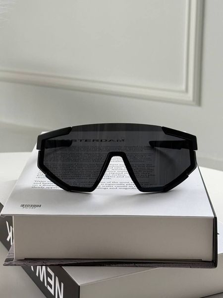 Очки Prada 92.28 фото