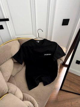 Футболка Balenciaga 2353 фото